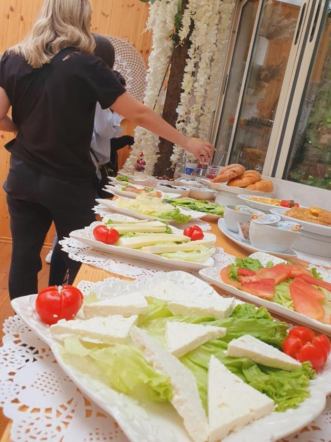 טיראנה Hotel Vila 60 מראה חיצוני תמונה