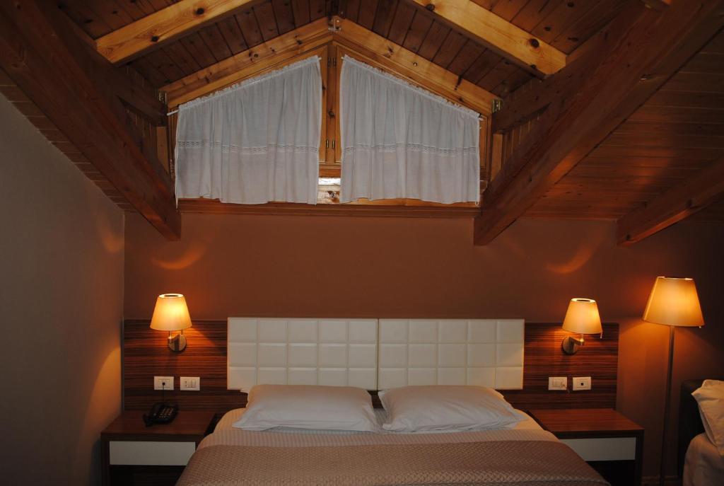 טיראנה Hotel Vila 60 מראה חיצוני תמונה