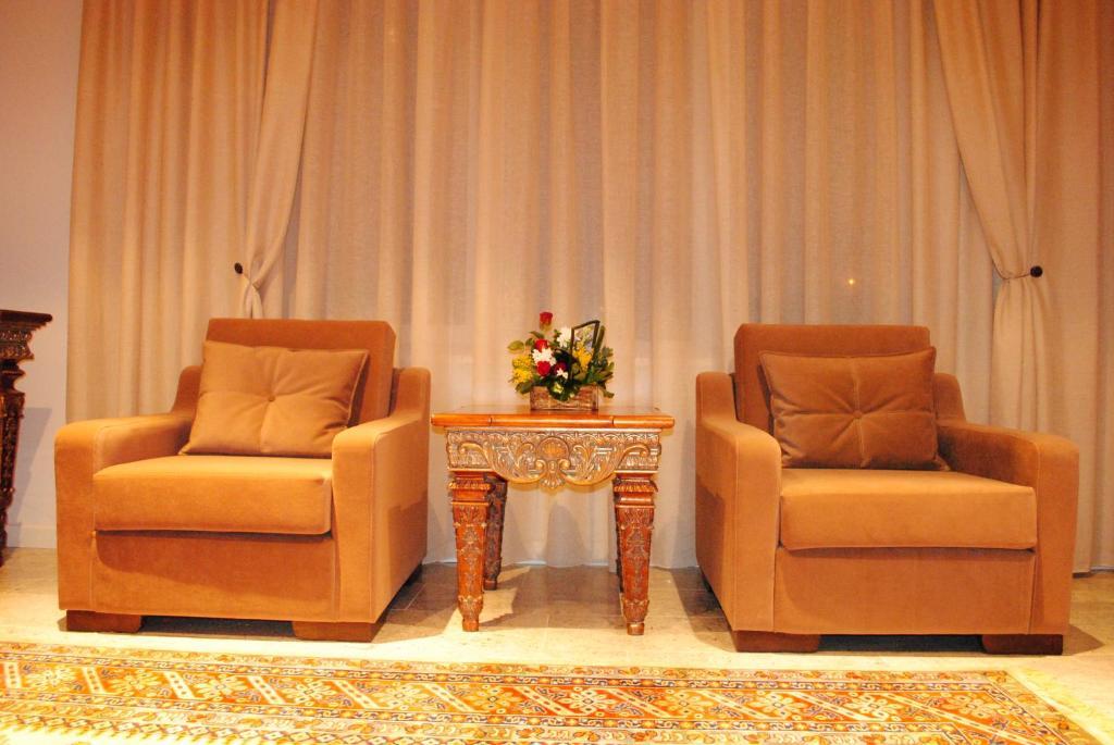 טיראנה Hotel Vila 60 מראה חיצוני תמונה