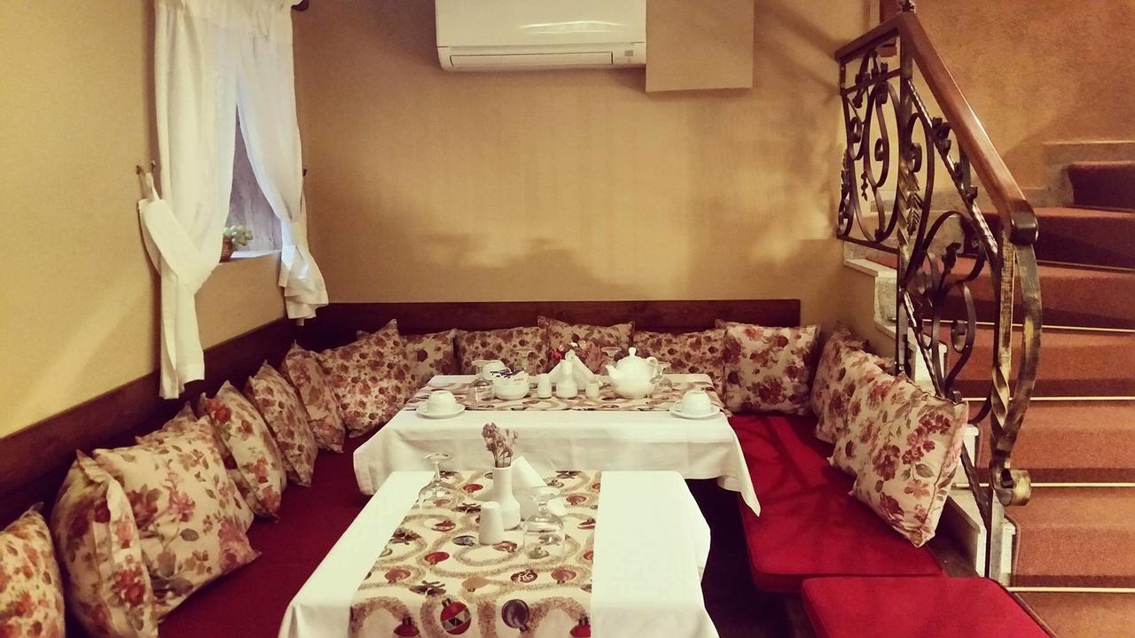 טיראנה Hotel Vila 60 מראה חיצוני תמונה