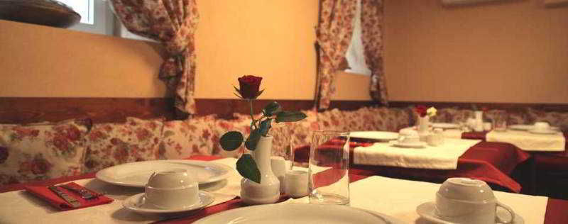 טיראנה Hotel Vila 60 מראה חיצוני תמונה